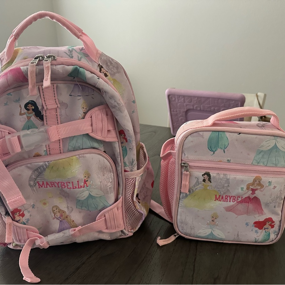 Pottery barn backpack and lunch box (small)